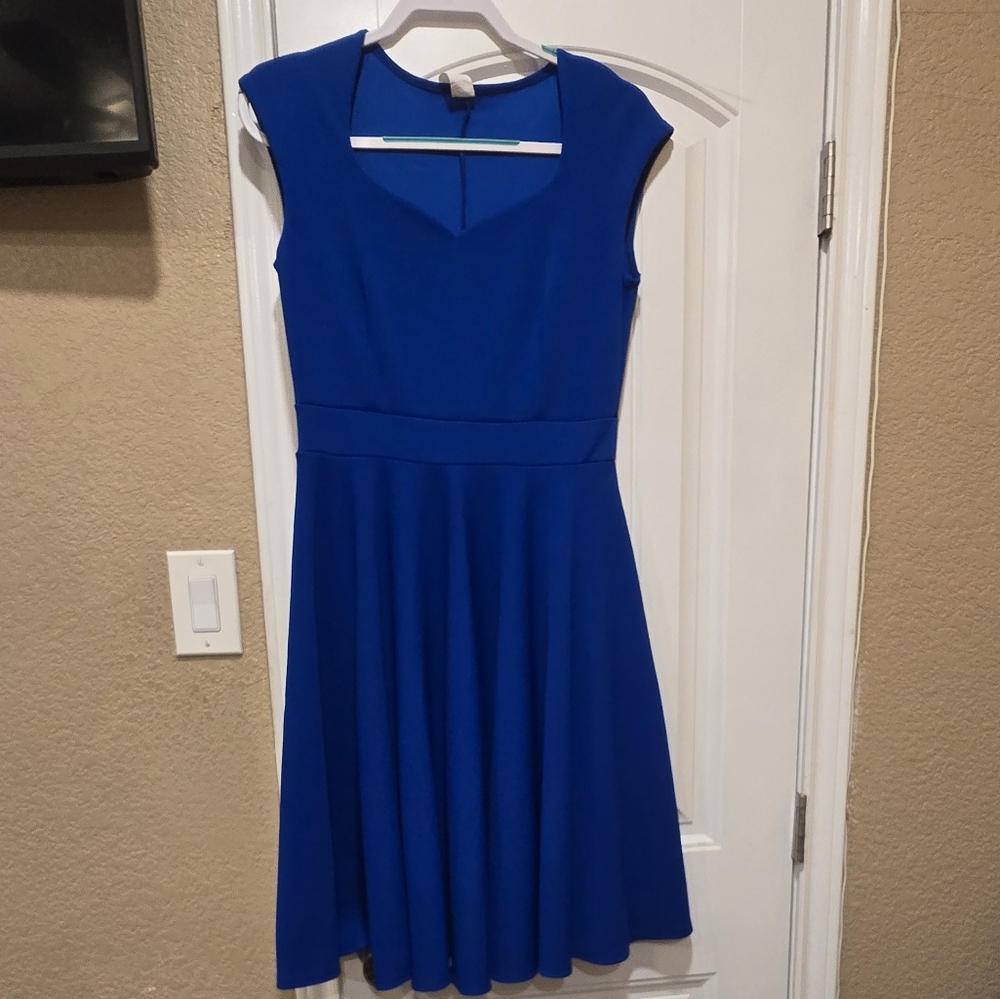 Vibrant Blue Sleeveless A-line Dress for any Occasion
